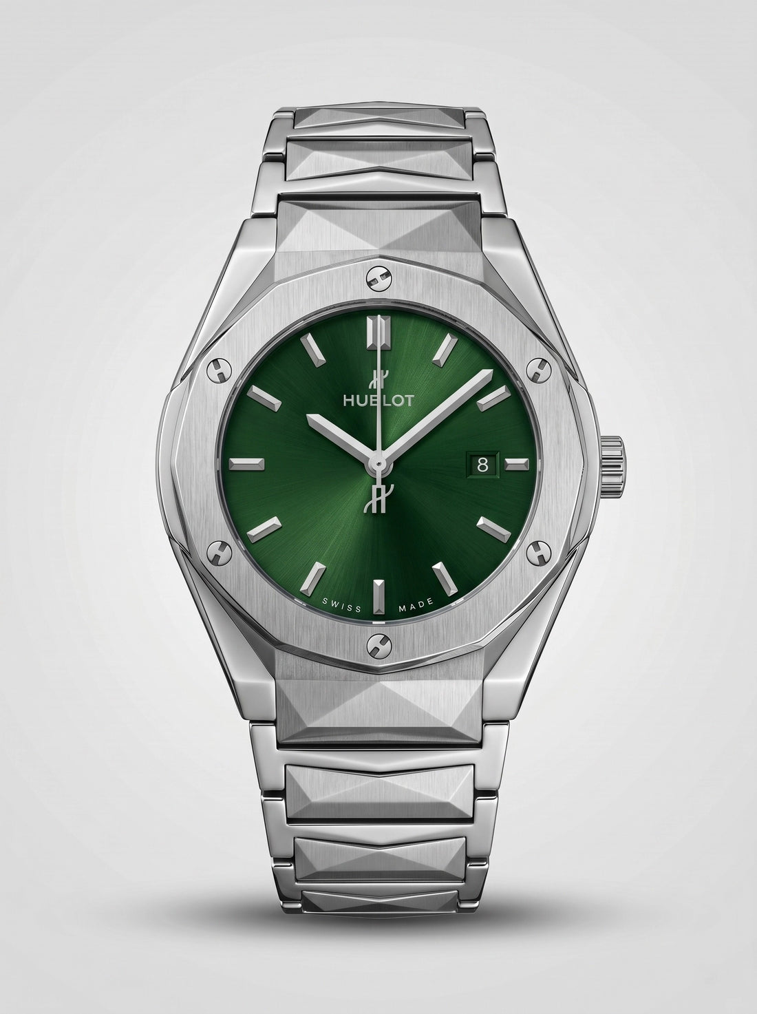 Hublot Classic Fusion Diamond-Cut Style Watch